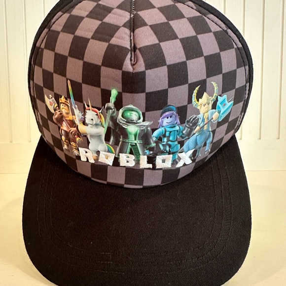 Kids Checkered Hat - Black and Gray - Picture 1 of 3